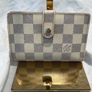 Louis Vuitton Damier Azur Porte Monnaie Kisslock Wallet